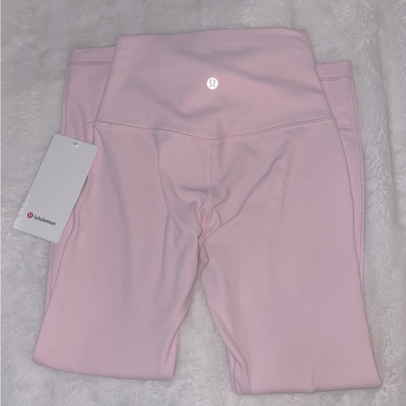 NWT RARE Lululemon Strawberry Milkshake Align Pants 25”
